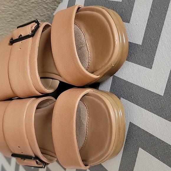 Naturalizer nwot slip on wedge tan leather sandals 7.5 Aileen - Picture 2 of 7